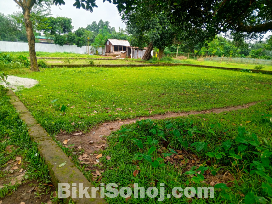 জমি বিক্রয় করা হবে